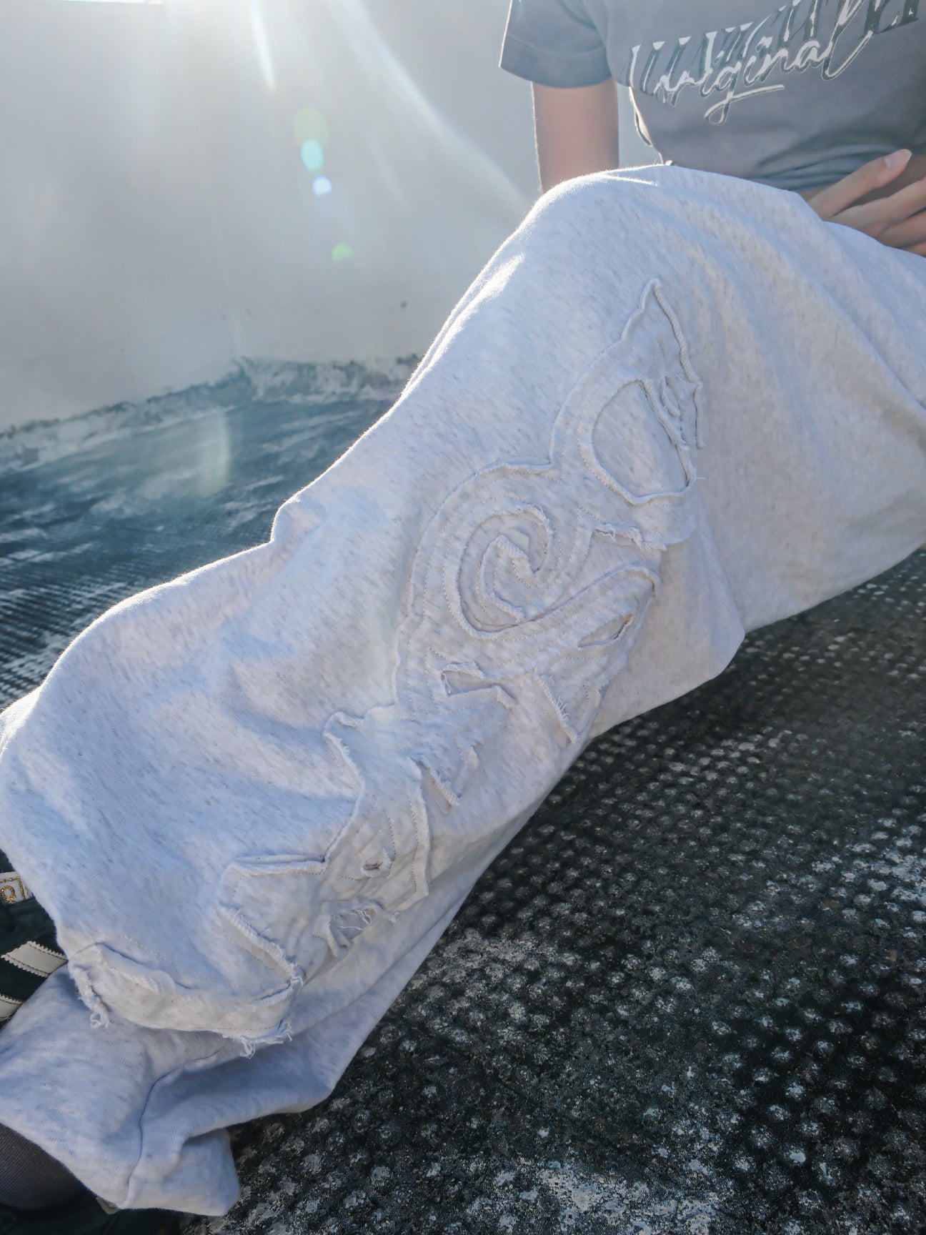 DANCE TO INFINITY SWEATPANTS (LIGHT GRAY)