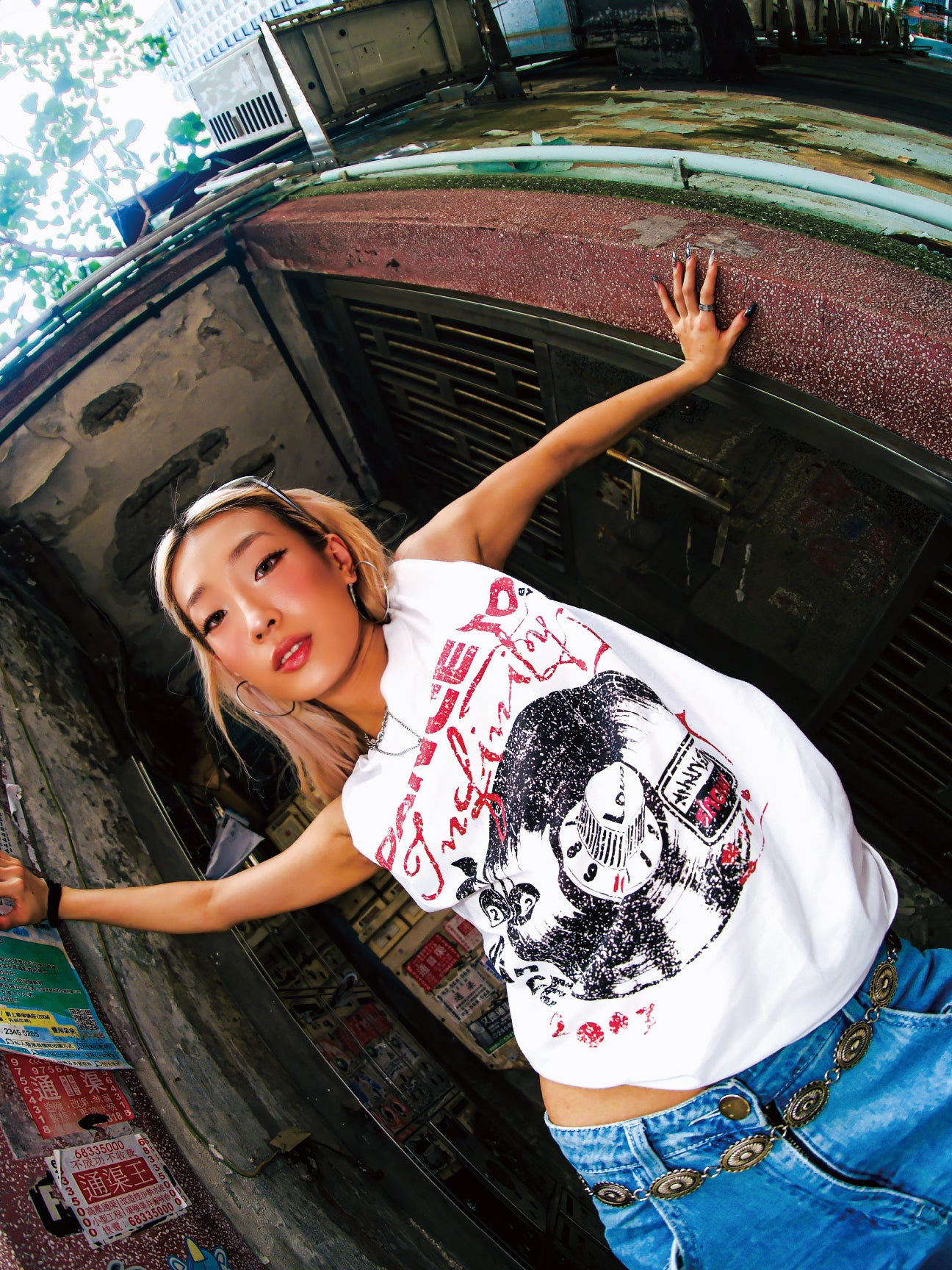DANCE TO INFINITY T-SHIRT (WHITE)